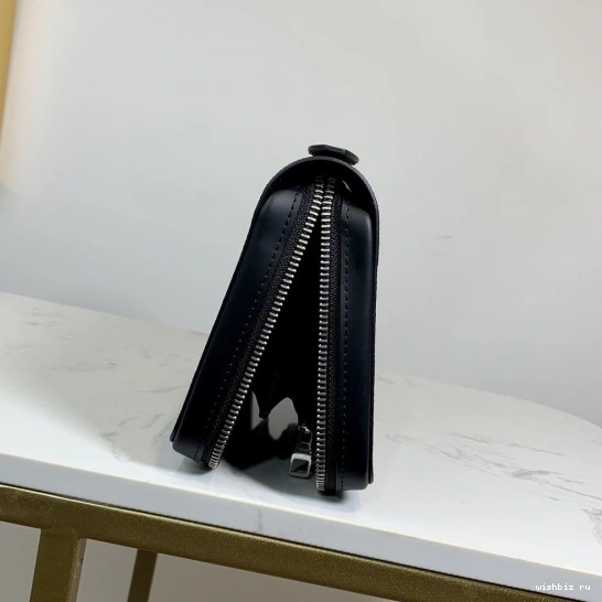 WIS Vuitton XL Louis WALLET ZIPPY 1028